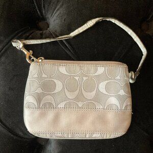 Coach Women's Silver/Gray C Print Zip Close Wristlet - 6"x4.5" Silver Hardware